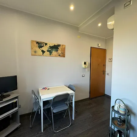 Apartment Modern Nest In Quadraro - G&g Rome